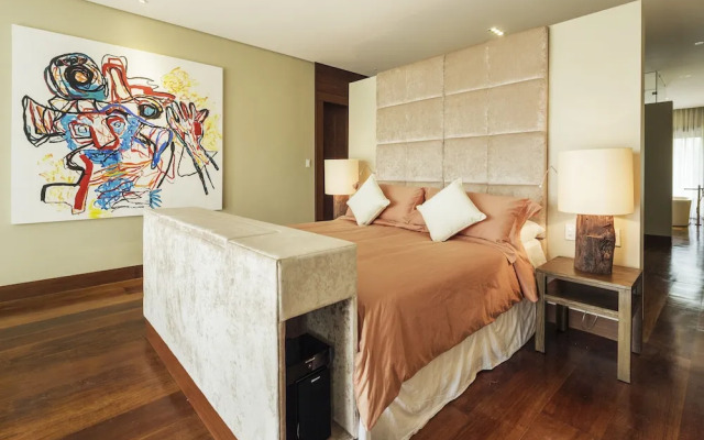 Under the Stars Luxury Apartment