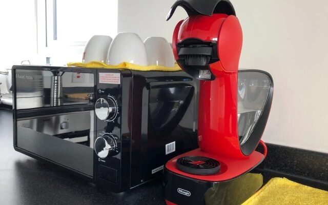 Bright and Homely 2BR Flat in Old Trafford