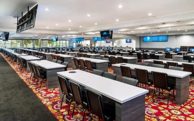 Edgewater Hotel & Casino Resort