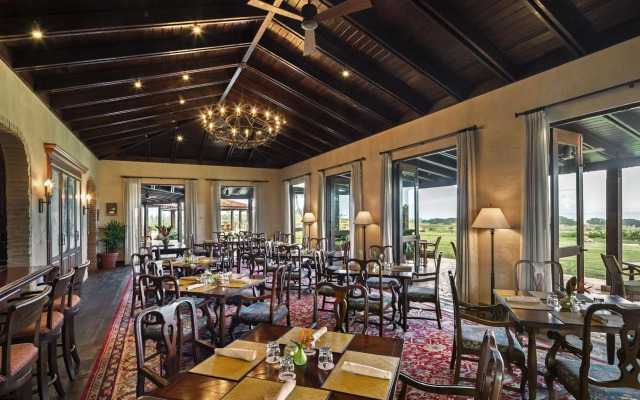 Royal Isabela