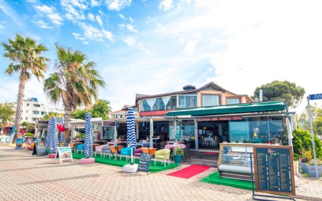 Bahar Hotel (+12 Adult )