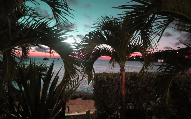 Timothy Beach Resort