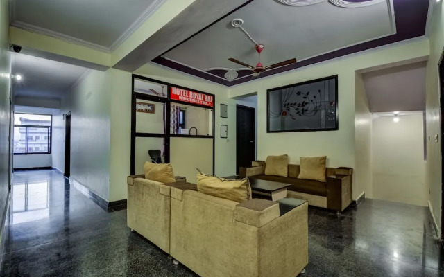 Flagship 19036 Hotel Royal Raj
