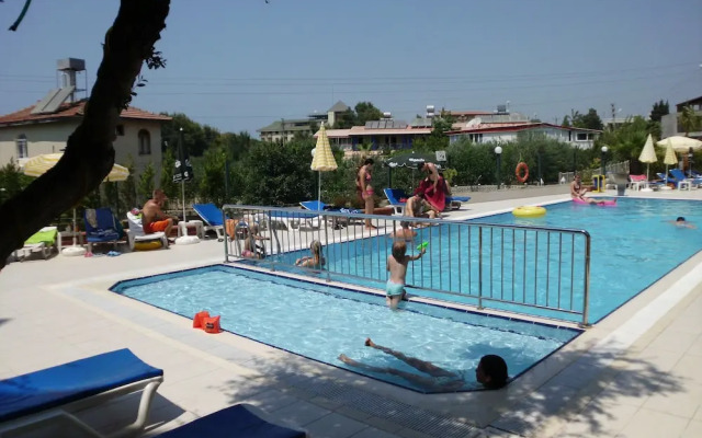 Side Kervan Hotel