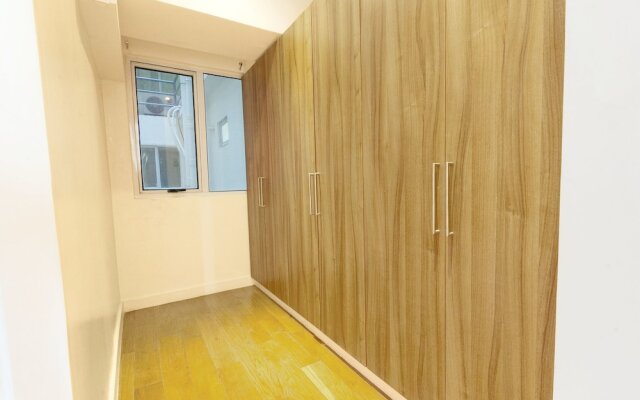 Oasis Regency at Fort Victoria BGC