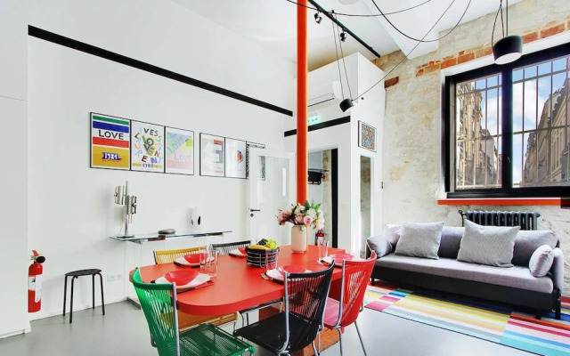 Authentic Apartment - 2br/6p - Le Marais