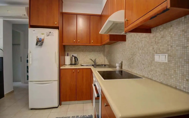 Villa Elias 3BR with Jacuzzi & Pool