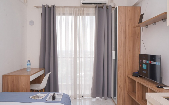 Cozy And Best Location Studio At Sky House Bsd Apartment