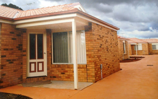 Melton Motor Inn & Apartments