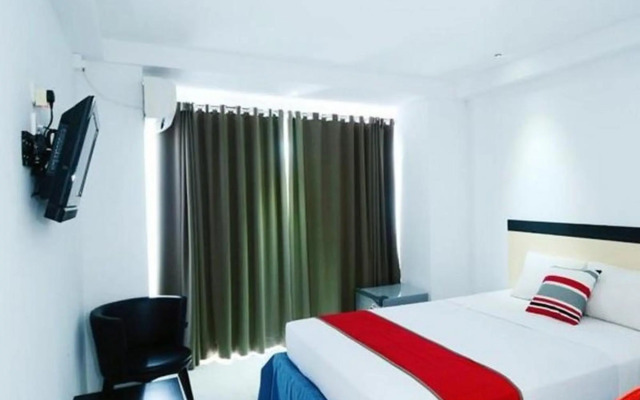 OYO 1318 Hotel Prince Boulevard