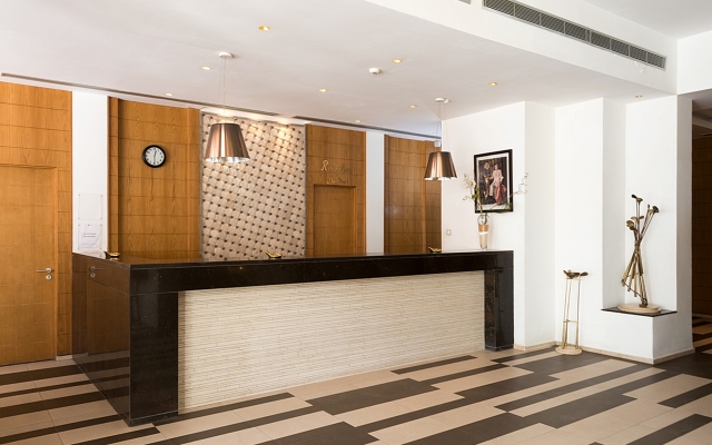 Golf Royal Hotel