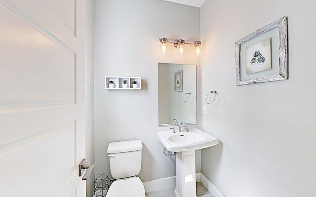 1263 Nashville - 4 Br Home