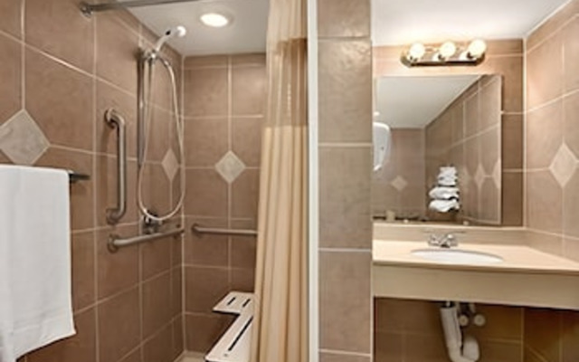 Tesla Biohealing Wellness Hotel & Resort Ramada