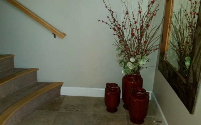 61 San Miguel 3 Bedroom Townhouse by Redawning