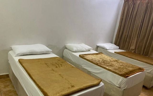 Rahiq Hotel
