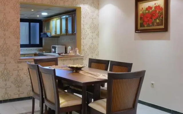 Safari Suites