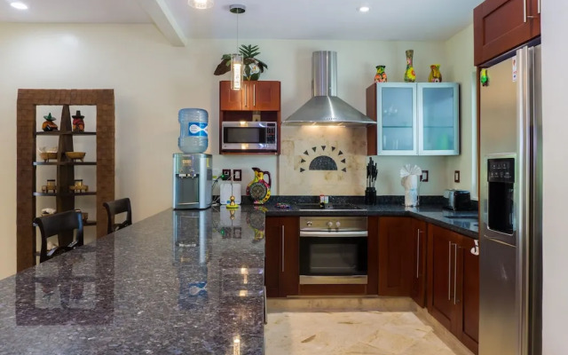 Paseo Del Sol Reef 202 3 Bedroom Condo by RedAwning