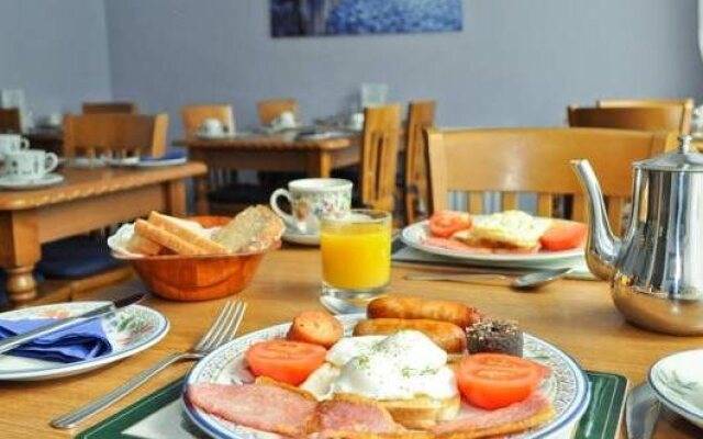 Augusta Lodge Guesthouse