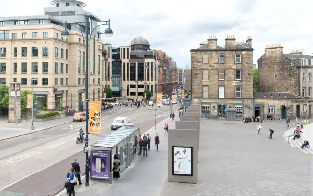 Edinburgh Art Apartments