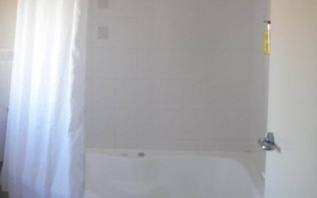 Harbour View Motel on Ahuriri Beach in Napier NZ with sea view suites