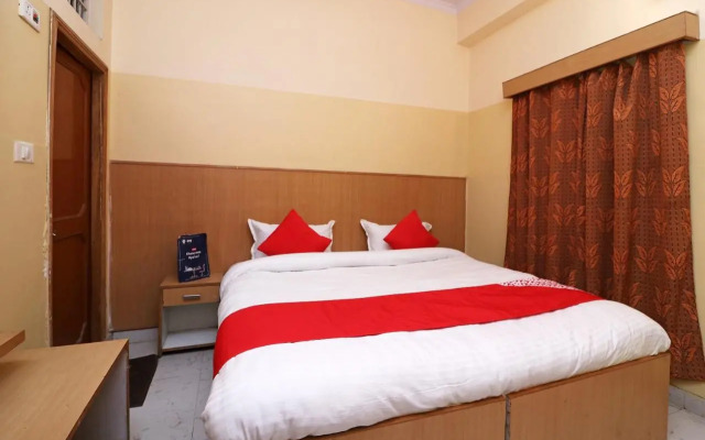 OYO 24103 Akbar Guest House