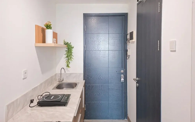 Modern Studio Near Binus Alam Sutera At Collins Boulevard Apartment
