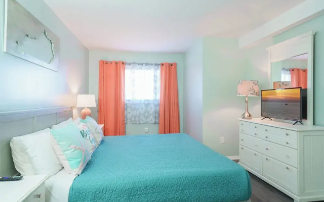 Turtle Love Resort Amenities & Ocean Views!