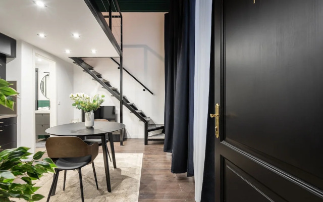 E41 Boutique Apartments by BQA