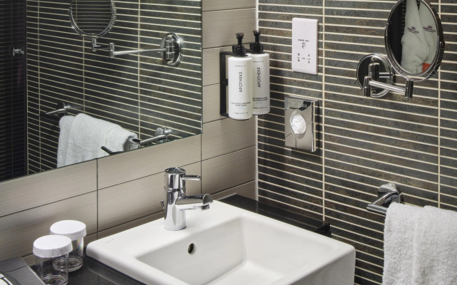 Crowne Plaza Birmingham City Centre by IHG