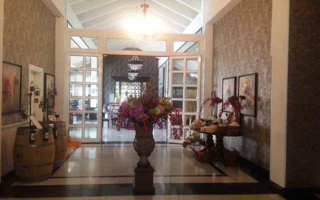 Cherry Blossom Boutique Hotel