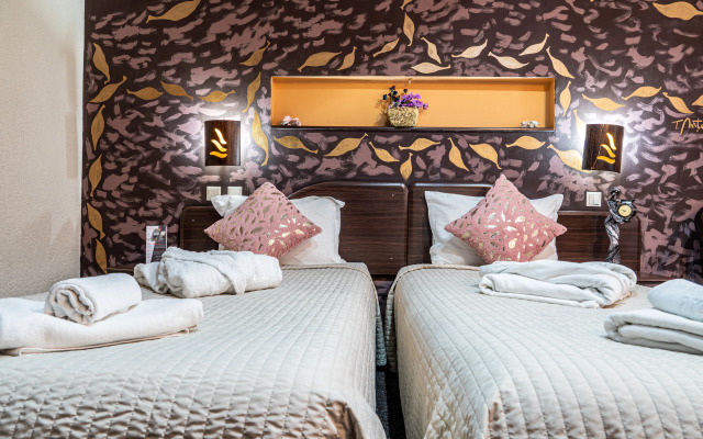 Hotel Razvan
