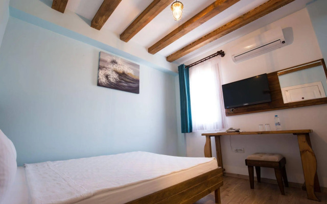 Menendi Otel