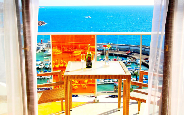 Punta del Rey - Adults Only