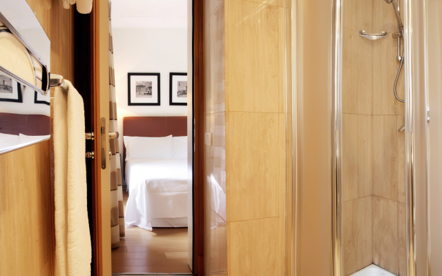 Hotel Albergo Santa Chiara