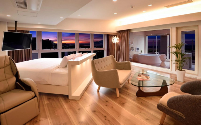 Breath Hotel