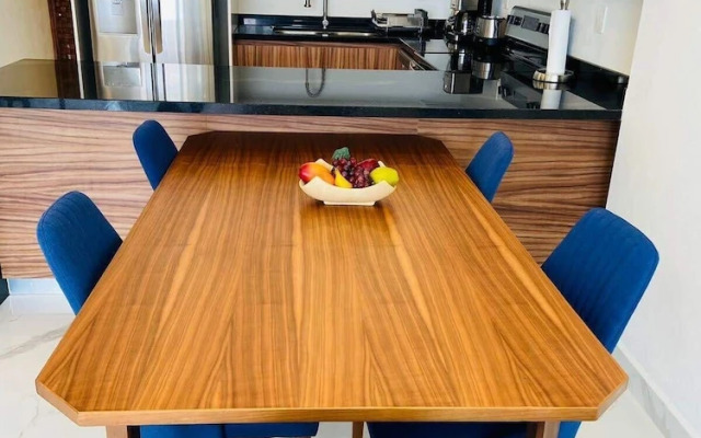 Quinta San Miguel Canal Pool Steps Beach