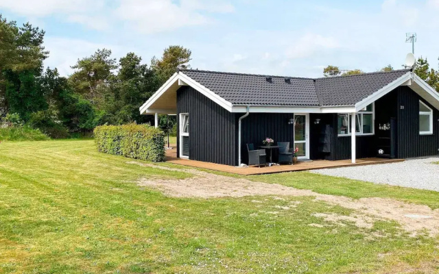 5 Star Holiday Home in Hals