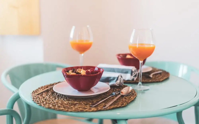 Azenhas do Mar West Coast Design & Surf