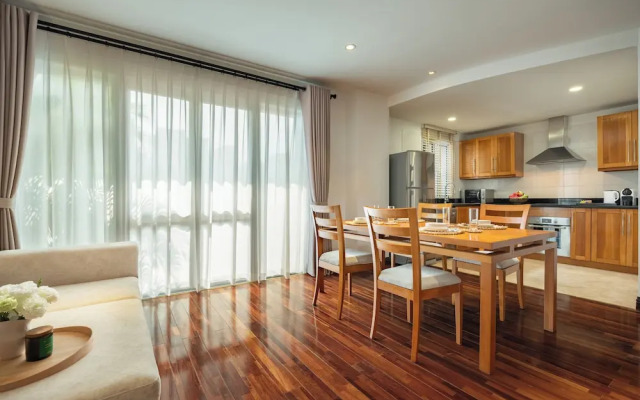 Elegant Suites Central