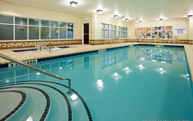 Holiday Inn Express & Suites Newberry by IHG