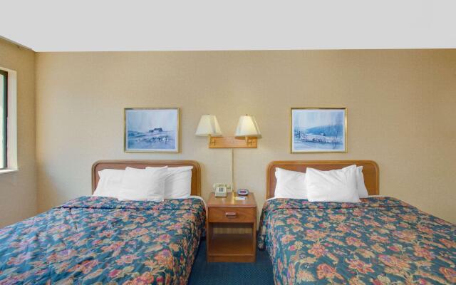 Days Inn by Wyndham Auburn/Finger Lakes Region