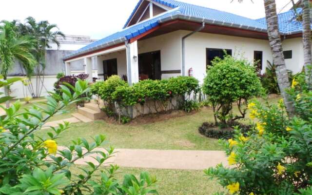 House With 3 Bedrooms in Phuket, With Pool Access, Enclosed Garden and