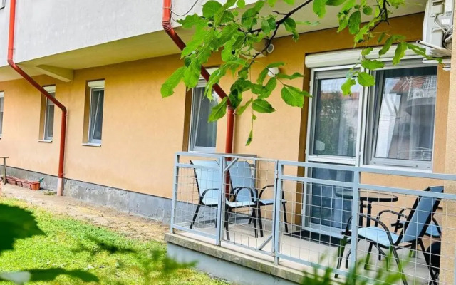 Sunhouse Apartman