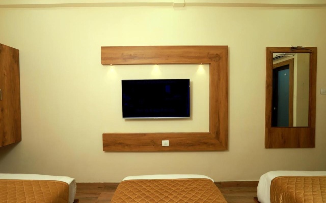 Treebo BKC Minerva