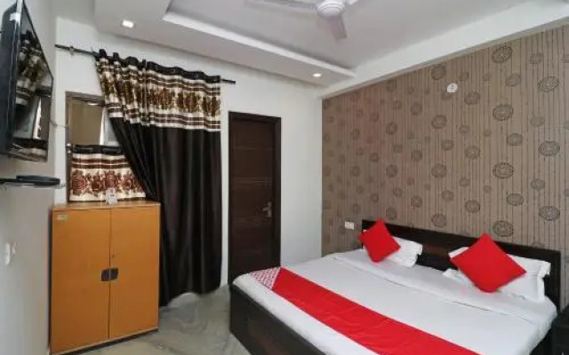Royal Rahul Residency by OYO Rooms