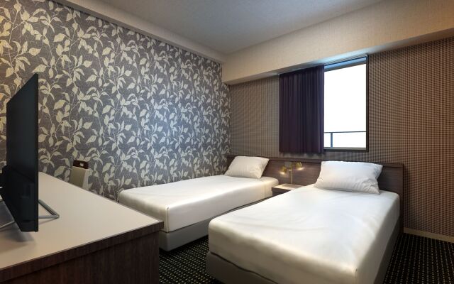 Garner Hotel Osaka Honmachi Midosuji by IHG