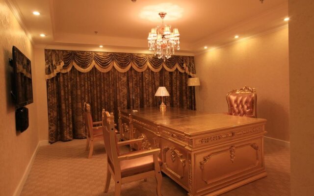 Zhangjiakou HongHao Holiday Hotel