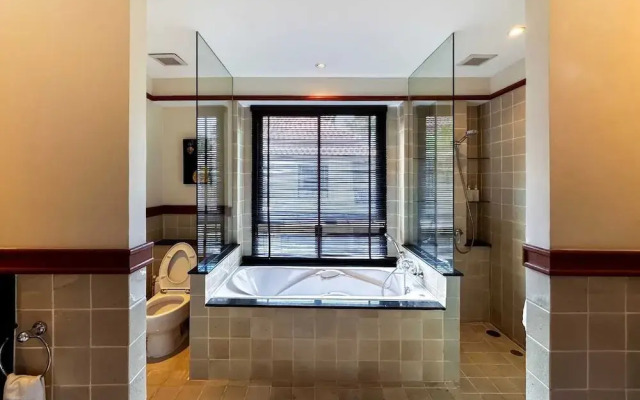 Beautiful 3-bed Villa in Cherngtalay, Thalang