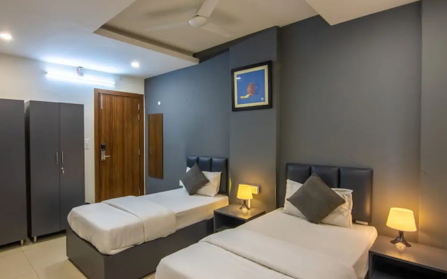Housr 84 Kondapur Near Botanical Garden