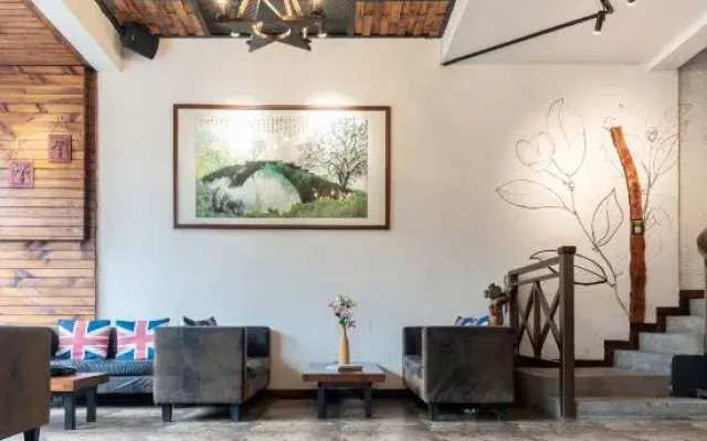 Yangshuo Yi8 Boutique Homestay (Yangshuo Eternal Love Scenic Area)